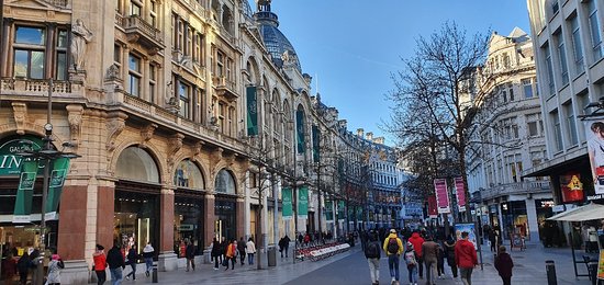 https://mdw-travel-data-us-east-1.s3.amazonaws.com/img/country/Belgium/Antwerp-Diamond-District/img_02.jpg