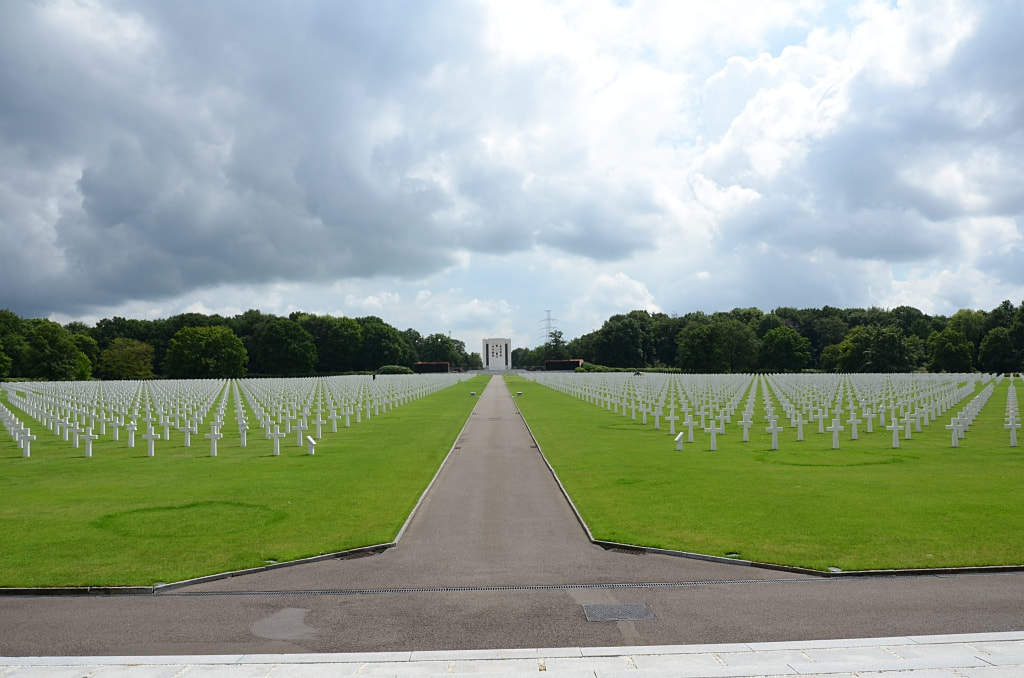 https://mdw-travel-data-us-east-1.s3.amazonaws.com/img/country/Belgium/Ardennes-American-Cemetery-and-Memorial/img_03.jpg