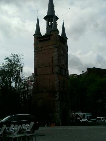 https://mdw-travel-data-us-east-1.s3.amazonaws.com/img/country/Belgium/Artillery-Tower/img_01.jpg