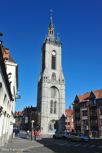 https://mdw-travel-data-us-east-1.s3.amazonaws.com/img/country/Belgium/Belfry-of-Tournai/img_03.jpg