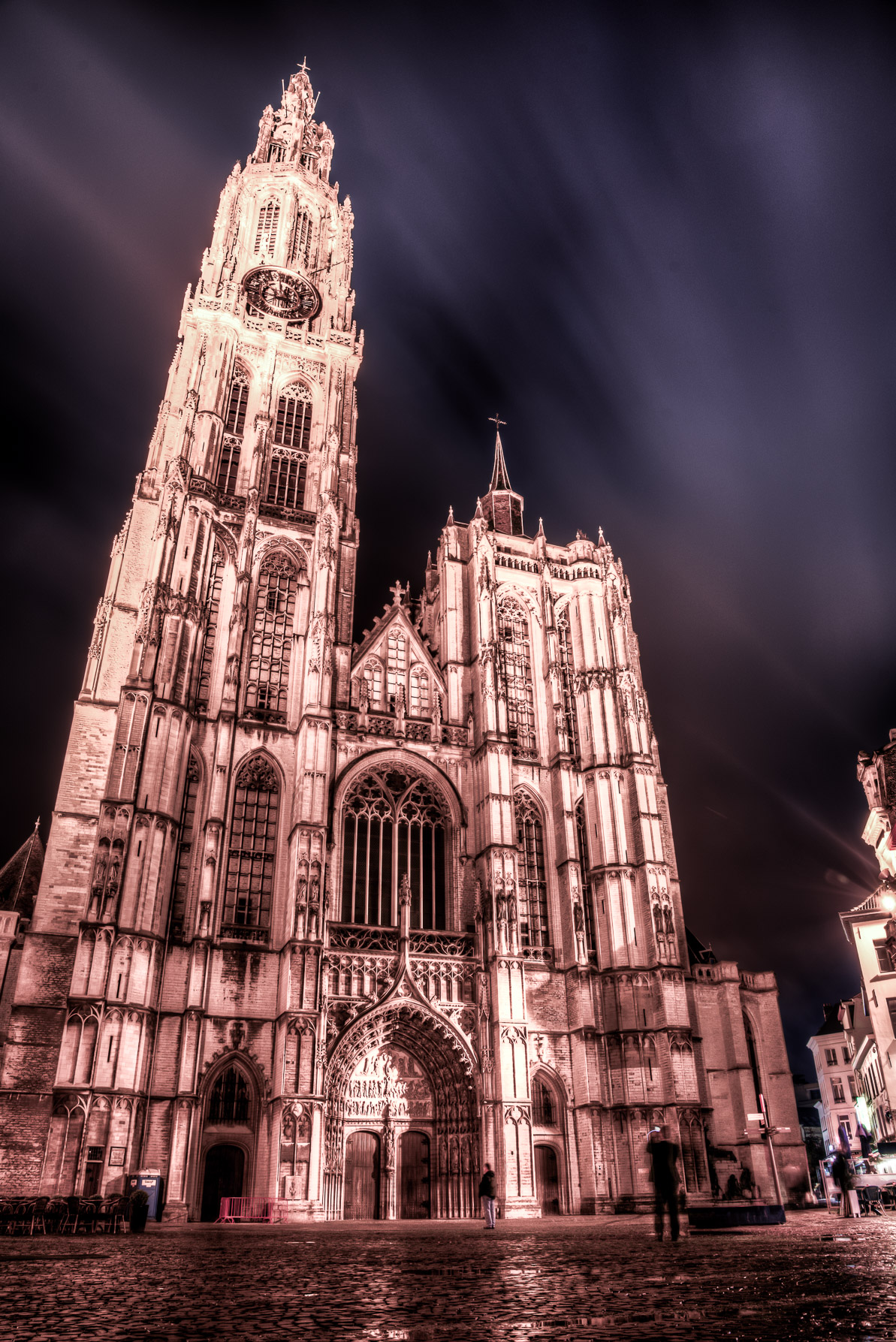 https://mdw-travel-data-us-east-1.s3.amazonaws.com/img/country/Belgium/Cathedral-of-Our-Lady-of-Belgium/img_00.jpg