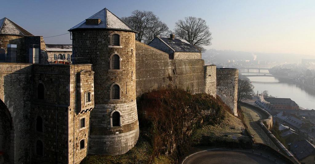 https://mdw-travel-data-us-east-1.s3.amazonaws.com/img/country/Belgium/Citadel-of-Namur/img_05.jpg