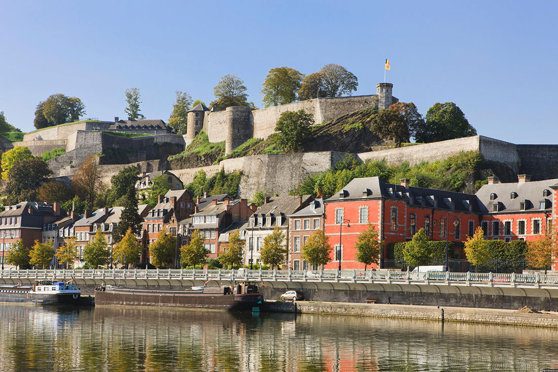 https://mdw-travel-data-us-east-1.s3.amazonaws.com/img/country/Belgium/Citadelle-de-Namur/img_02.jpg