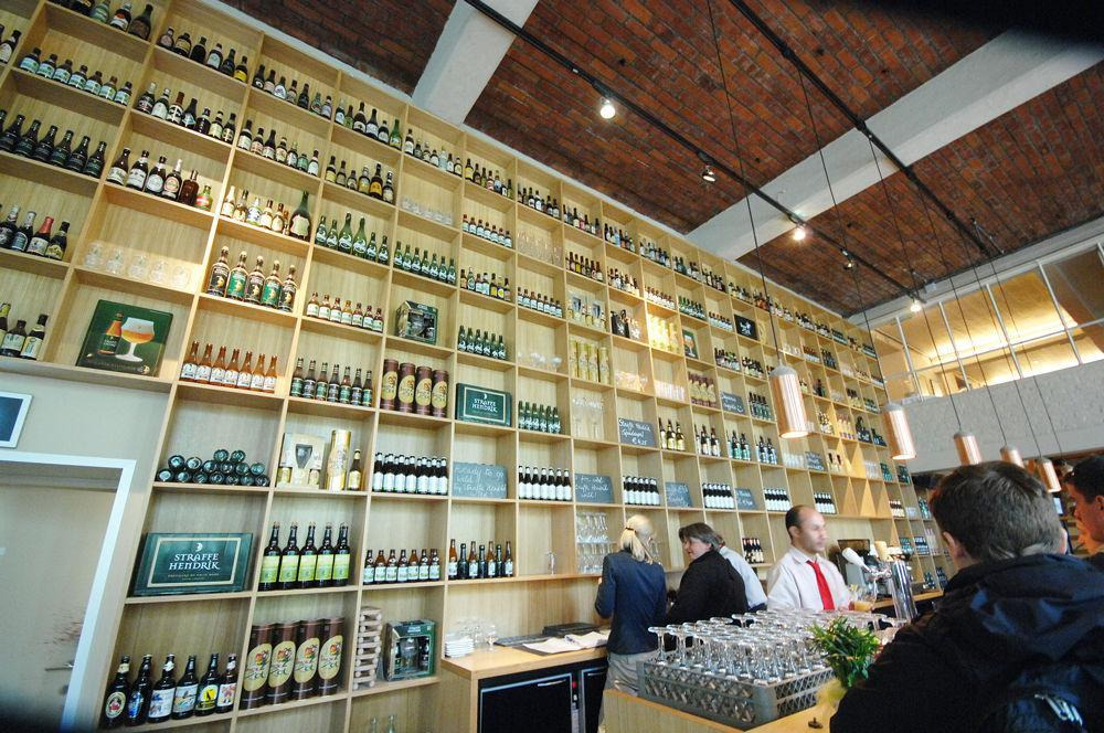 https://mdw-travel-data-us-east-1.s3.amazonaws.com/img/country/Belgium/De-Halve-Maan-Brewery/img_03.jpg