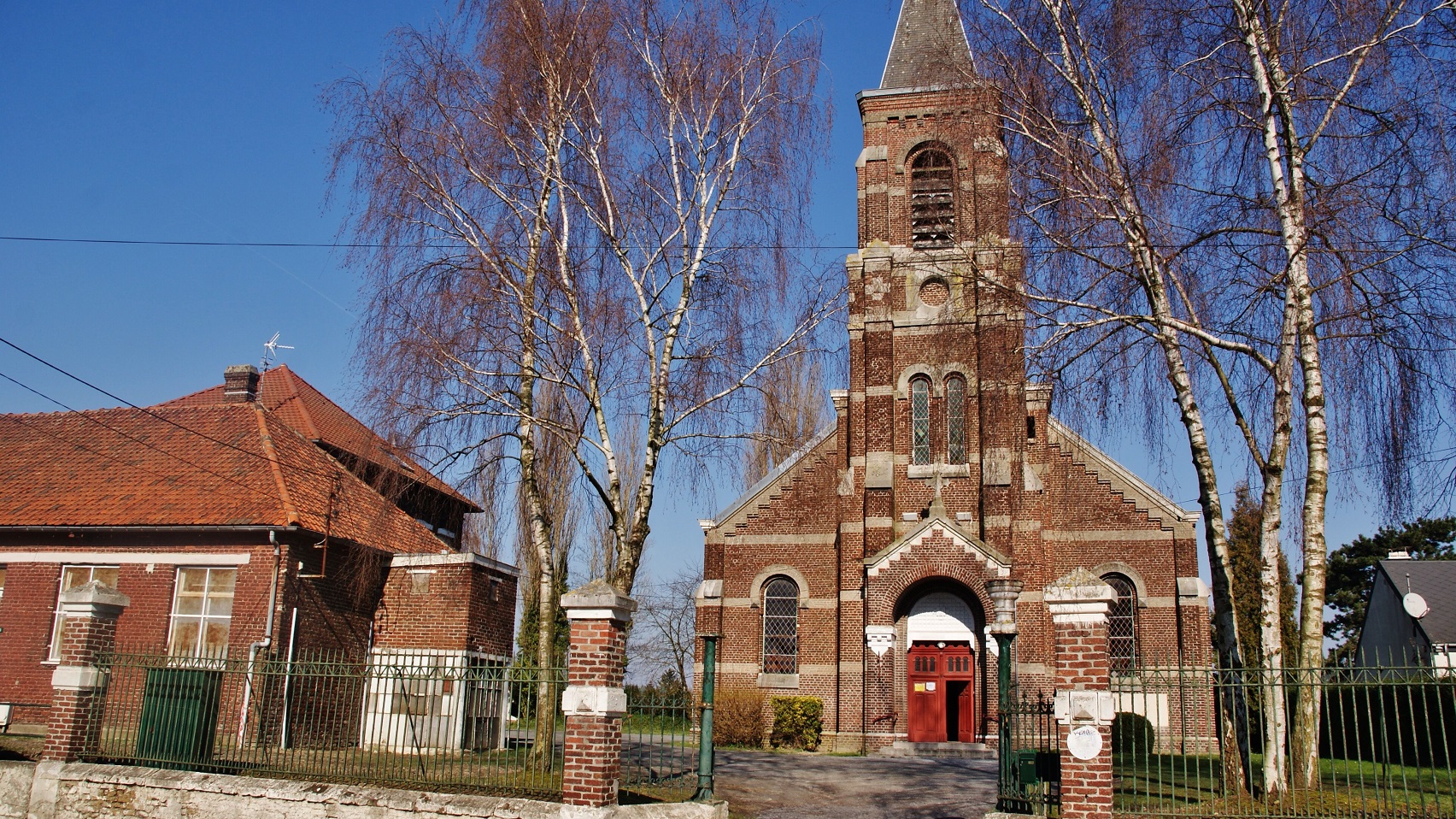 https://mdw-travel-data-us-east-1.s3.amazonaws.com/img/country/Belgium/Eglise-Notre-Dame-de-Bonne-Esperance/img_03.jpg