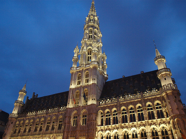 https://mdw-travel-data-us-east-1.s3.amazonaws.com/img/country/Belgium/Eglise-Saint-Charles/img_03.jpg