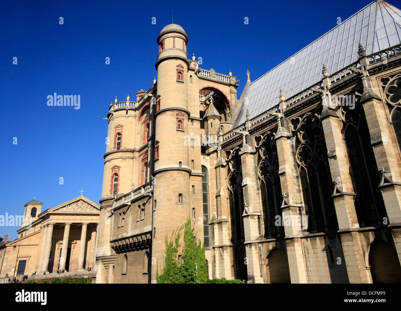 https://mdw-travel-data-us-east-1.s3.amazonaws.com/img/country/Belgium/Eglise-Saint-Germain/img_03.jpg