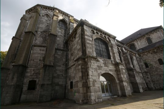 https://mdw-travel-data-us-east-1.s3.amazonaws.com/img/country/Belgium/Floreffe-Abbey/img_03.jpg
