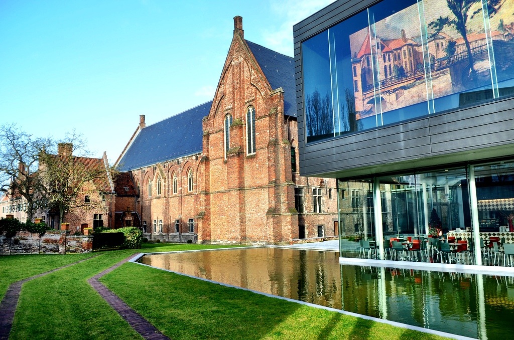 https://mdw-travel-data-us-east-1.s3.amazonaws.com/img/country/Belgium/Ghent-City-Museum/img_02.jpg