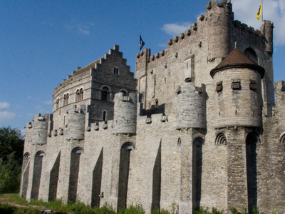 https://mdw-travel-data-us-east-1.s3.amazonaws.com/img/country/Belgium/Gravensteen/img_01.jpg