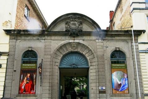 https://mdw-travel-data-us-east-1.s3.amazonaws.com/img/country/Belgium/Groeningemuseum/img_03.jpg