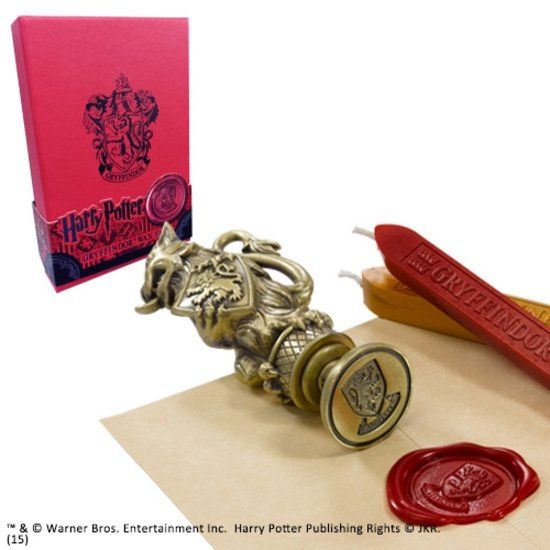 https://mdw-travel-data-us-east-1.s3.amazonaws.com/img/country/Belgium/Gryffindor-Wax-Museum/img_02.jpg