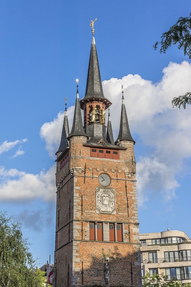https://mdw-travel-data-us-east-1.s3.amazonaws.com/img/country/Belgium/Kortrijk-1302/img_02.jpg