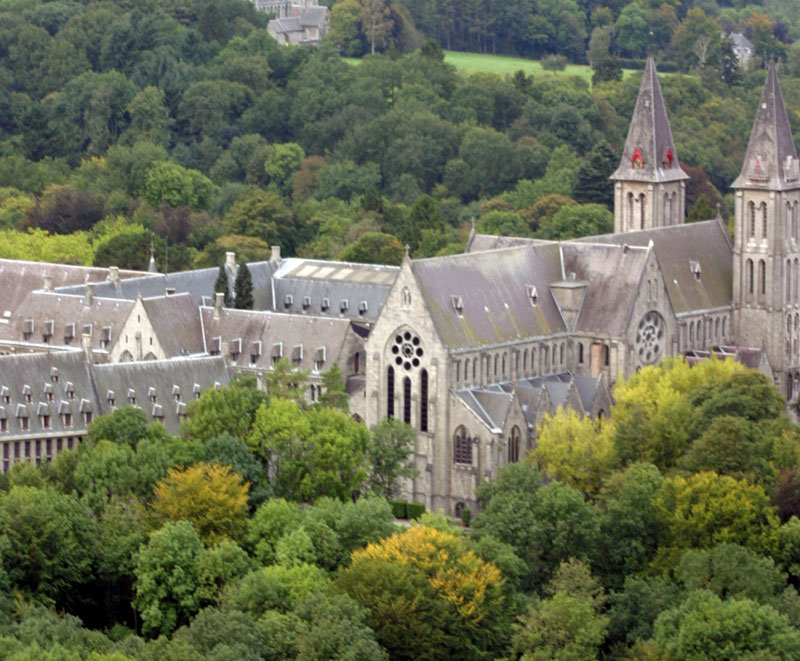 https://mdw-travel-data-us-east-1.s3.amazonaws.com/img/country/Belgium/Maredsous-Abbey/img_04.jpg