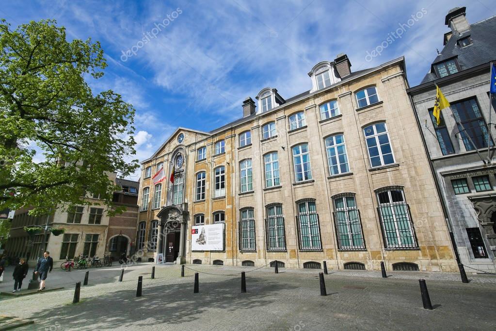 https://mdw-travel-data-us-east-1.s3.amazonaws.com/img/country/Belgium/Museum-Plantin-Moretus/img_03.jpg