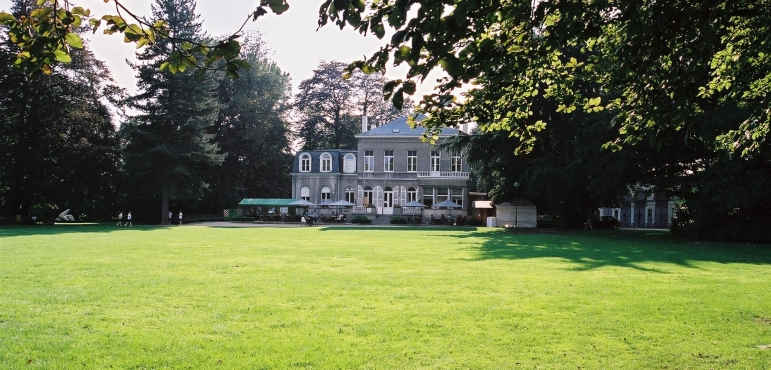 https://mdw-travel-data-us-east-1.s3.amazonaws.com/img/country/Belgium/Park-Baron-Casier/img_02.jpg