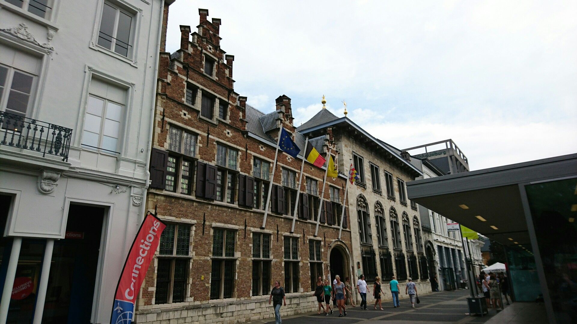 https://mdw-travel-data-us-east-1.s3.amazonaws.com/img/country/Belgium/Rubenshuis/img_01.jpg