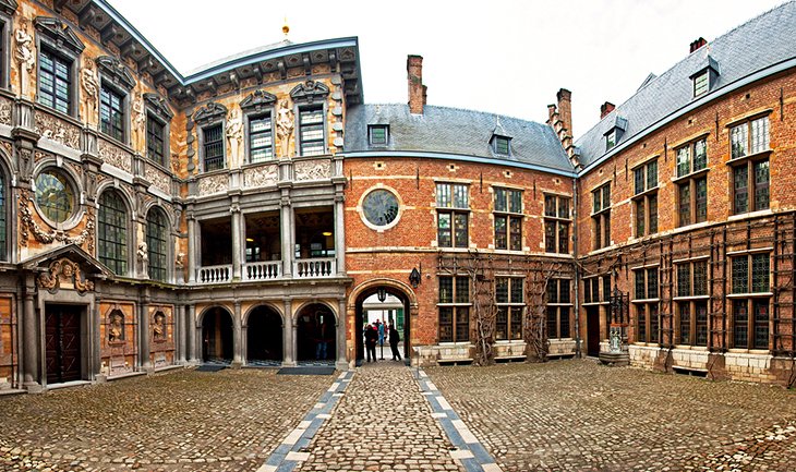 https://mdw-travel-data-us-east-1.s3.amazonaws.com/img/country/Belgium/Rubenshuis/img_03.jpg