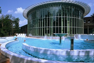 https://mdw-travel-data-us-east-1.s3.amazonaws.com/img/country/Belgium/Spa/img_02.jpg