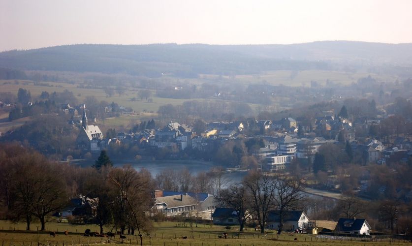 https://mdw-travel-data-us-east-1.s3.amazonaws.com/img/country/Belgium/Vielsalm/img_04.jpg