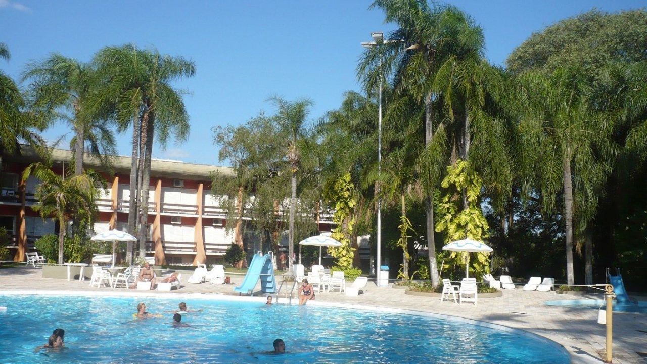 https://mdw-travel-data-us-east-1.s3.amazonaws.com/img/country/Brazil/Acquamania-Foz/img_03.jpg