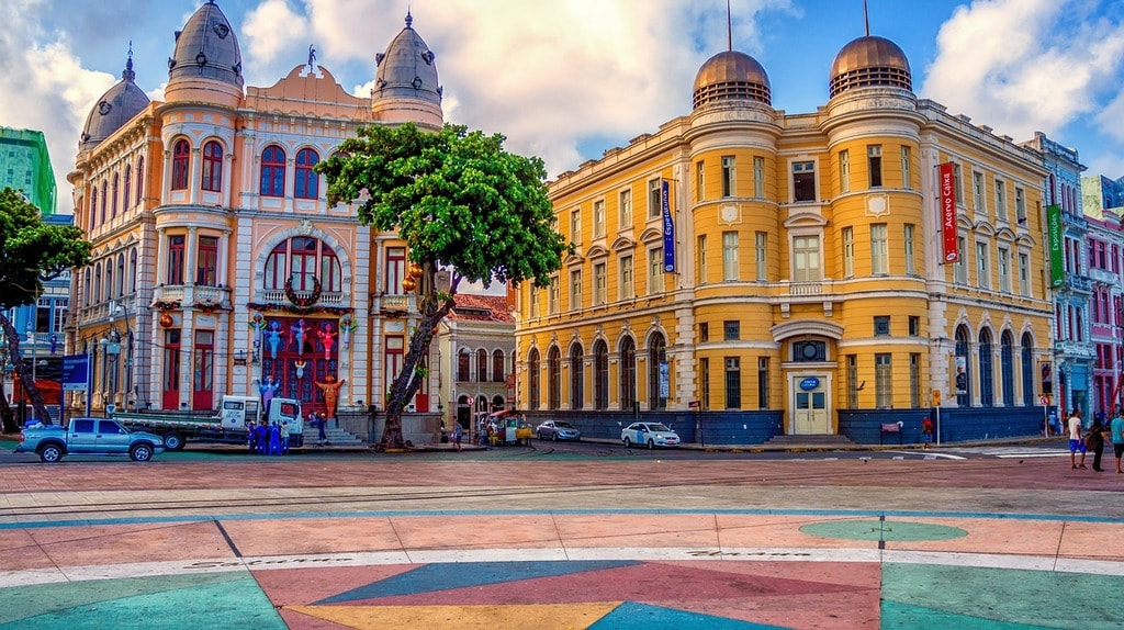 https://mdw-travel-data-us-east-1.s3.amazonaws.com/img/country/Brazil/Bairro-do-Recife/img_01.jpg