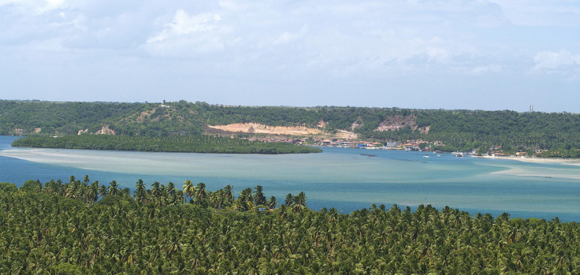 https://mdw-travel-data-us-east-1.s3.amazonaws.com/img/country/Brazil/Barra-de-Sao-Miguel/img_04.jpg