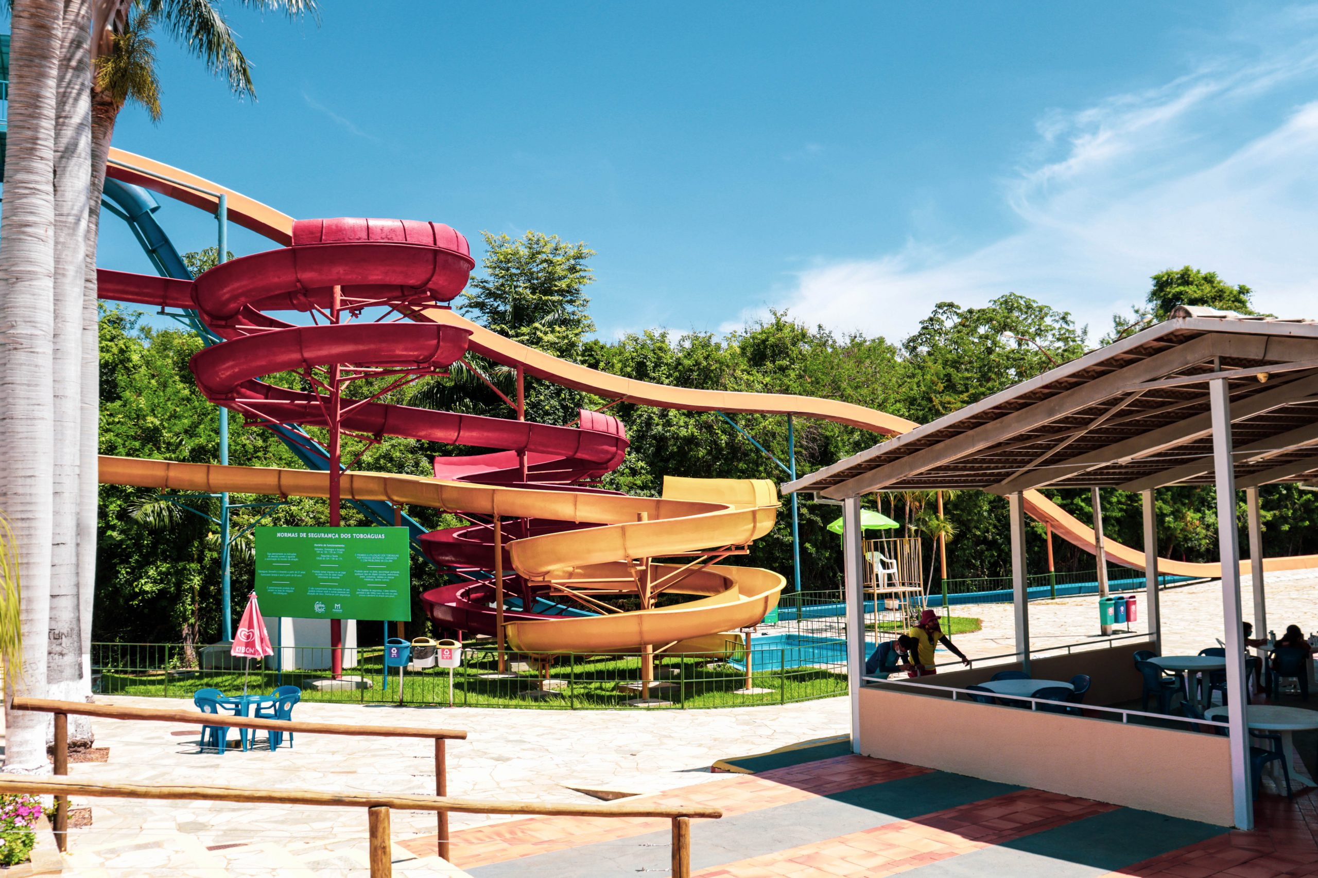 https://mdw-travel-data-us-east-1.s3.amazonaws.com/img/country/Brazil/Caldas-Park/img_03.jpg