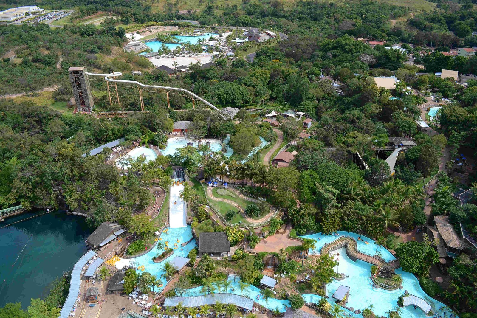 https://mdw-travel-data-us-east-1.s3.amazonaws.com/img/country/Brazil/Caldas-Park/img_04.jpg