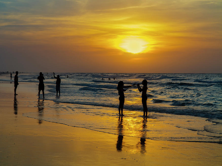 https://mdw-travel-data-us-east-1.s3.amazonaws.com/img/country/Brazil/Calhau-Beach/img_02.jpg