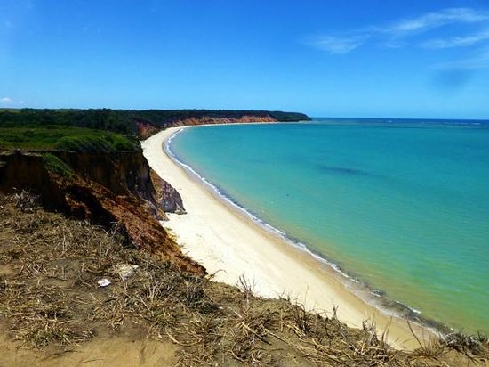 https://mdw-travel-data-us-east-1.s3.amazonaws.com/img/country/Brazil/Carro-Quebrado-Beach/img_00.jpg