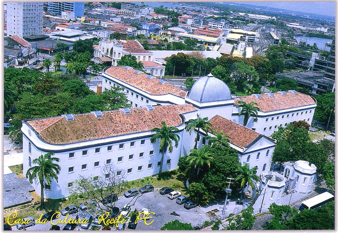 https://mdw-travel-data-us-east-1.s3.amazonaws.com/img/country/Brazil/Casa-da-Cultura-de-Pernambuco/img_03.jpg