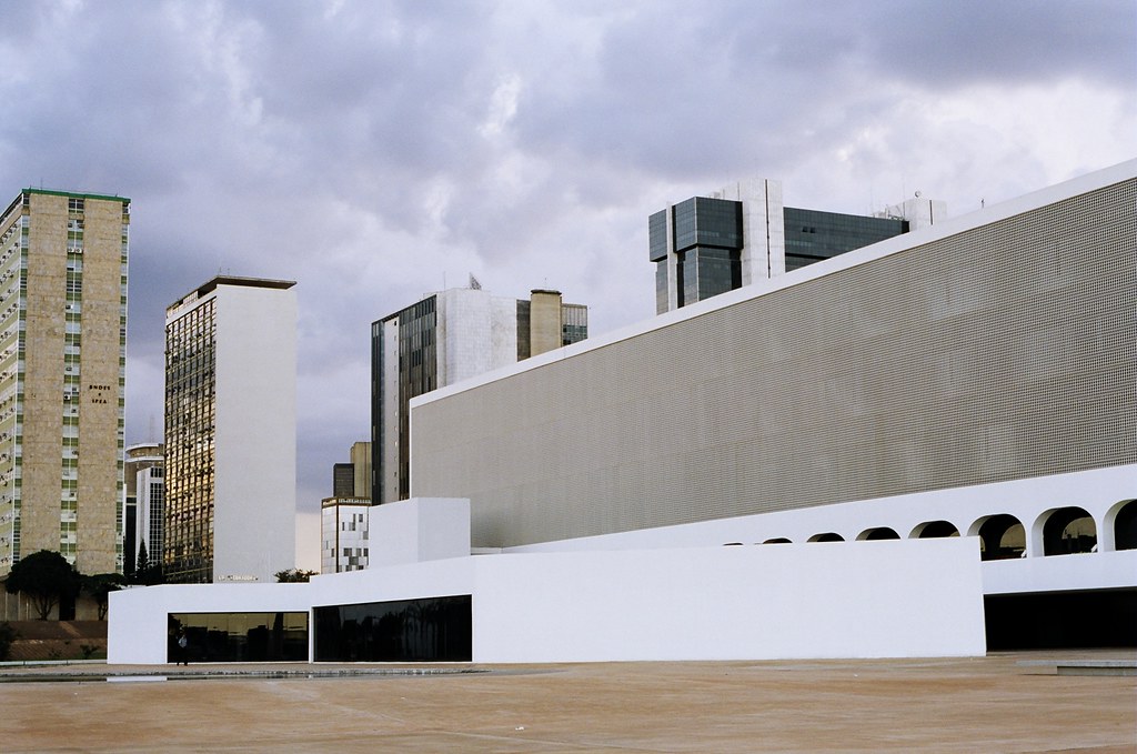 https://mdw-travel-data-us-east-1.s3.amazonaws.com/img/country/Brazil/Complexo-Cultural-da-Republica/img_03.jpg
