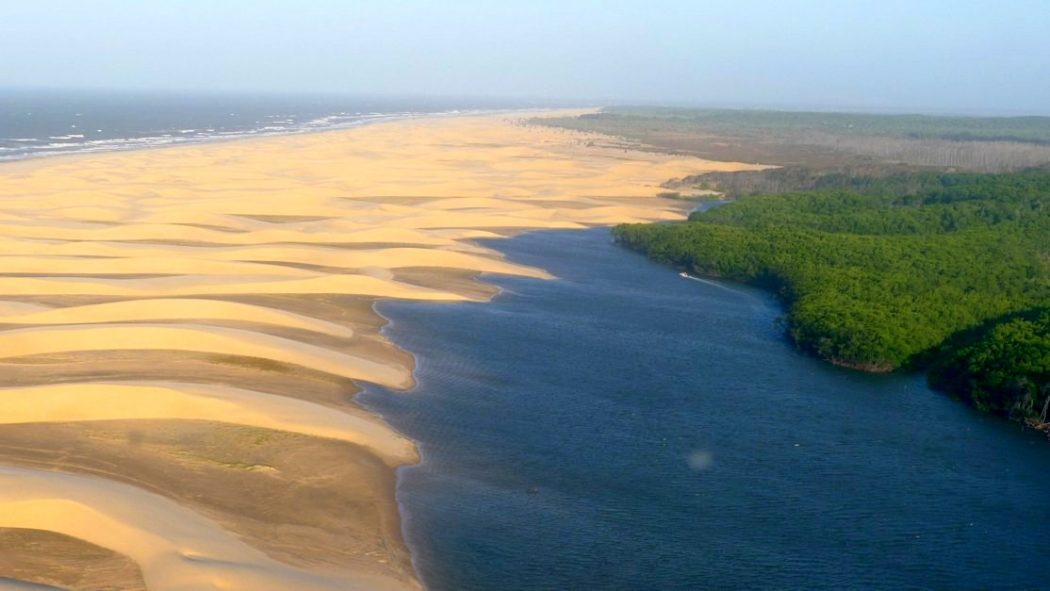 https://mdw-travel-data-us-east-1.s3.amazonaws.com/img/country/Brazil/Delta-do-Parnaiba/img_05.jpg