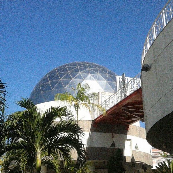 https://mdw-travel-data-us-east-1.s3.amazonaws.com/img/country/Brazil/Dragao-do-Mar-Center-of-Art-and-Culture/img_01.jpg