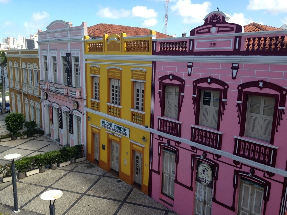 https://mdw-travel-data-us-east-1.s3.amazonaws.com/img/country/Brazil/Dragao-do-Mar-Center-of-Art-and-Culture/img_03.jpg