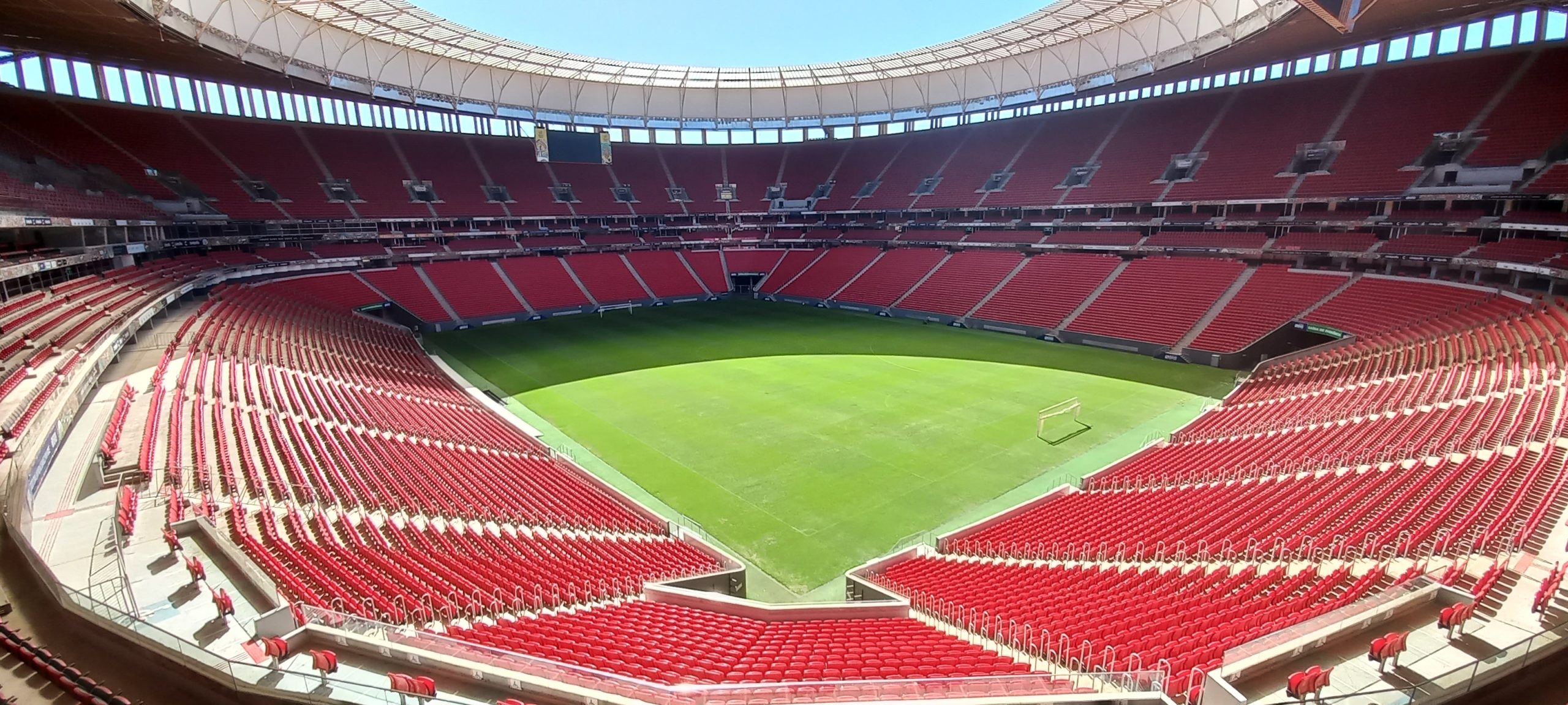 https://mdw-travel-data-us-east-1.s3.amazonaws.com/img/country/Brazil/Estadio-Nacional-de-Brasilia-Mane-Garrincha/img_01.jpg