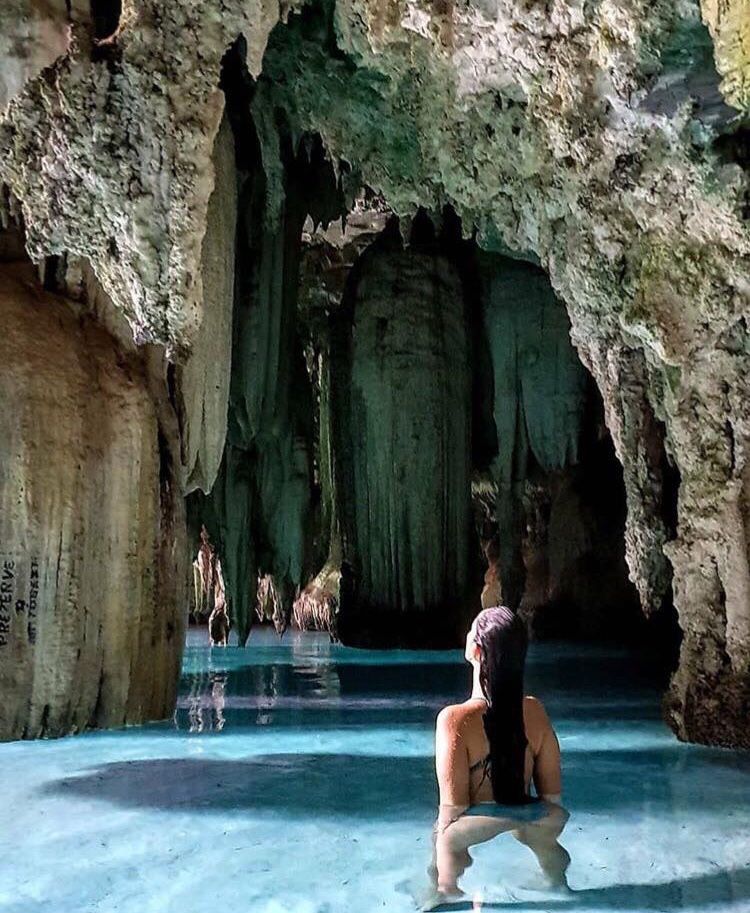 https://mdw-travel-data-us-east-1.s3.amazonaws.com/img/country/Brazil/Gruta-do-Lago-Azul/img_03.jpg