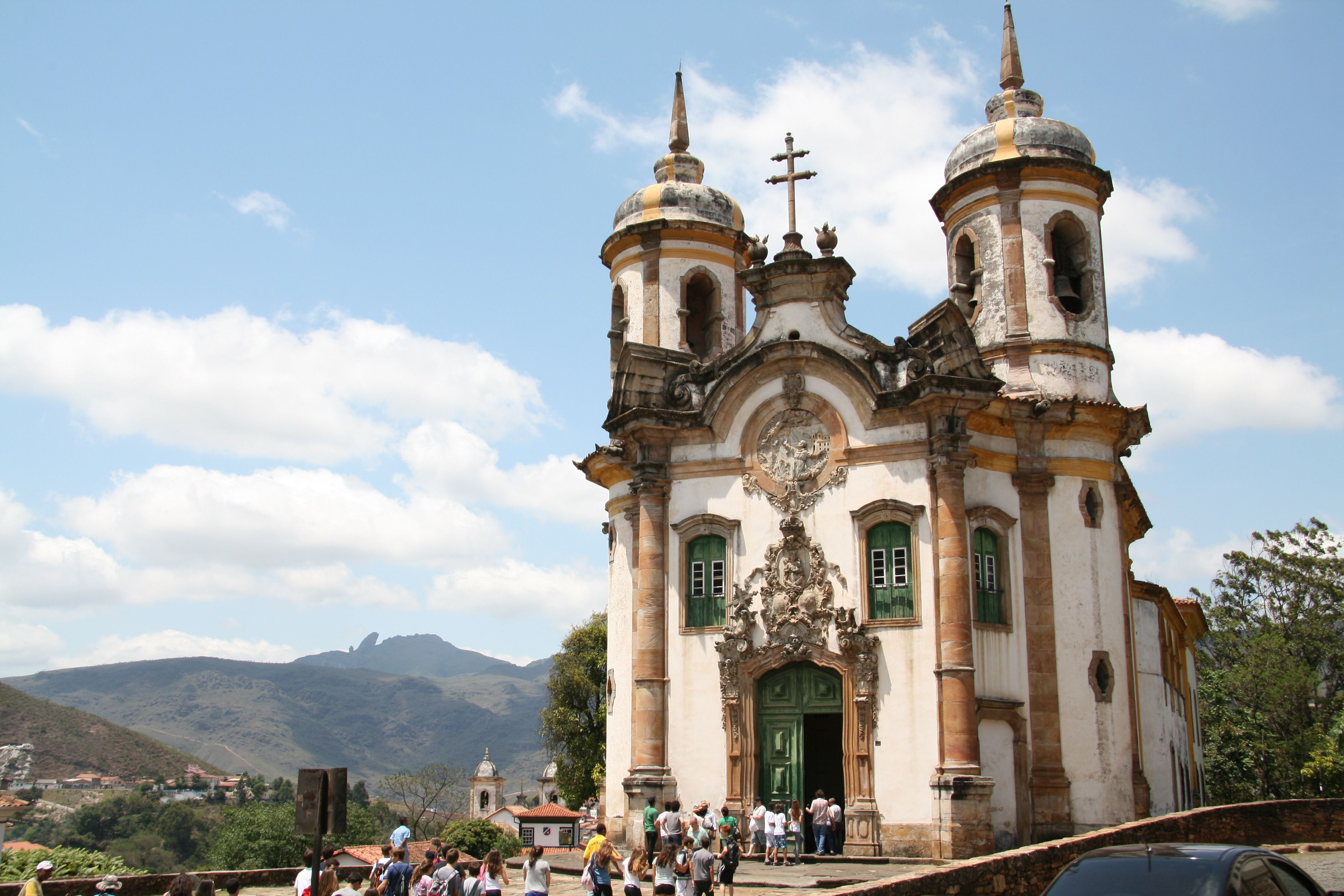 https://mdw-travel-data-us-east-1.s3.amazonaws.com/img/country/Brazil/Igreja-Sao-Francisco/img_00.jpg