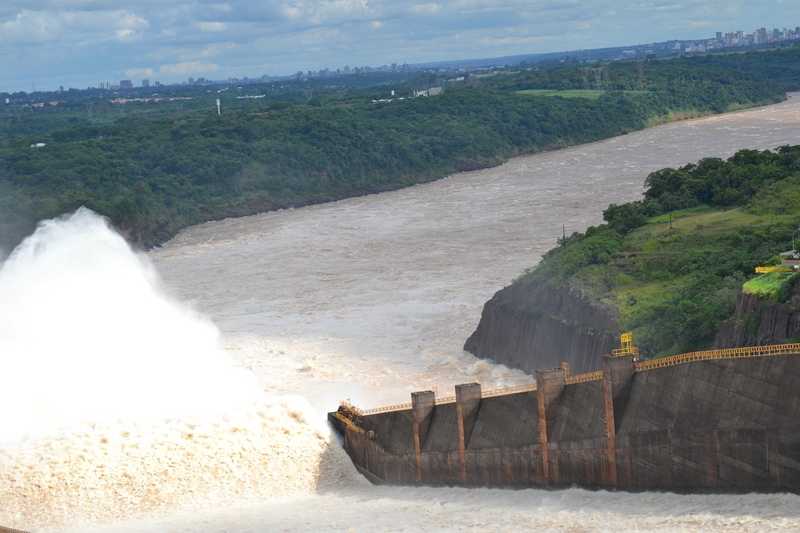 https://mdw-travel-data-us-east-1.s3.amazonaws.com/img/country/Brazil/Itaipu-Dam/img_01.jpg