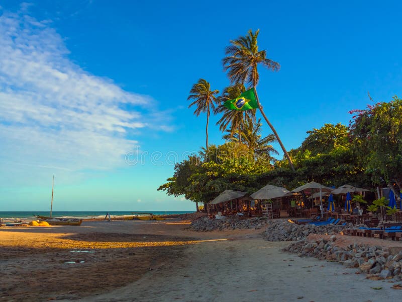https://mdw-travel-data-us-east-1.s3.amazonaws.com/img/country/Brazil/Jericoacoara-Beach/img_05.jpg
