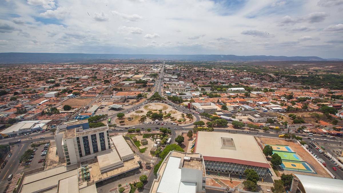 https://mdw-travel-data-us-east-1.s3.amazonaws.com/img/country/Brazil/Juazeiro-do-Norte/img_04.jpg