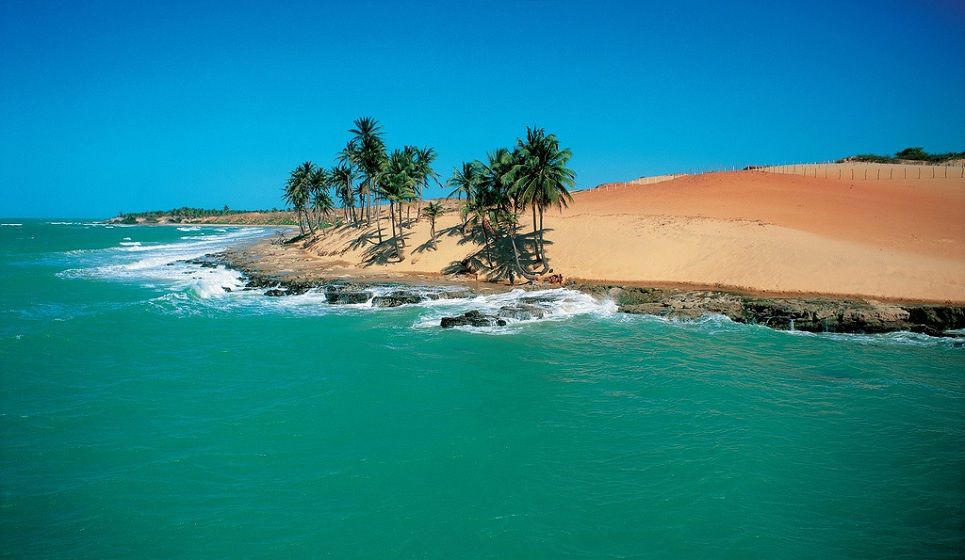 https://mdw-travel-data-us-east-1.s3.amazonaws.com/img/country/Brazil/Lagoinha-Beach/img_02.jpg