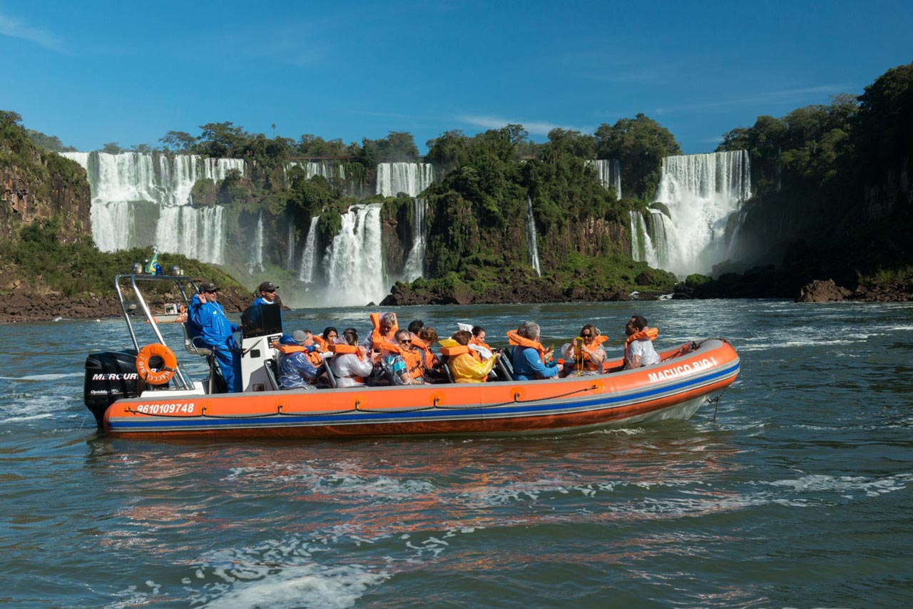 https://mdw-travel-data-us-east-1.s3.amazonaws.com/img/country/Brazil/Macuco-Safari/img_02.jpg