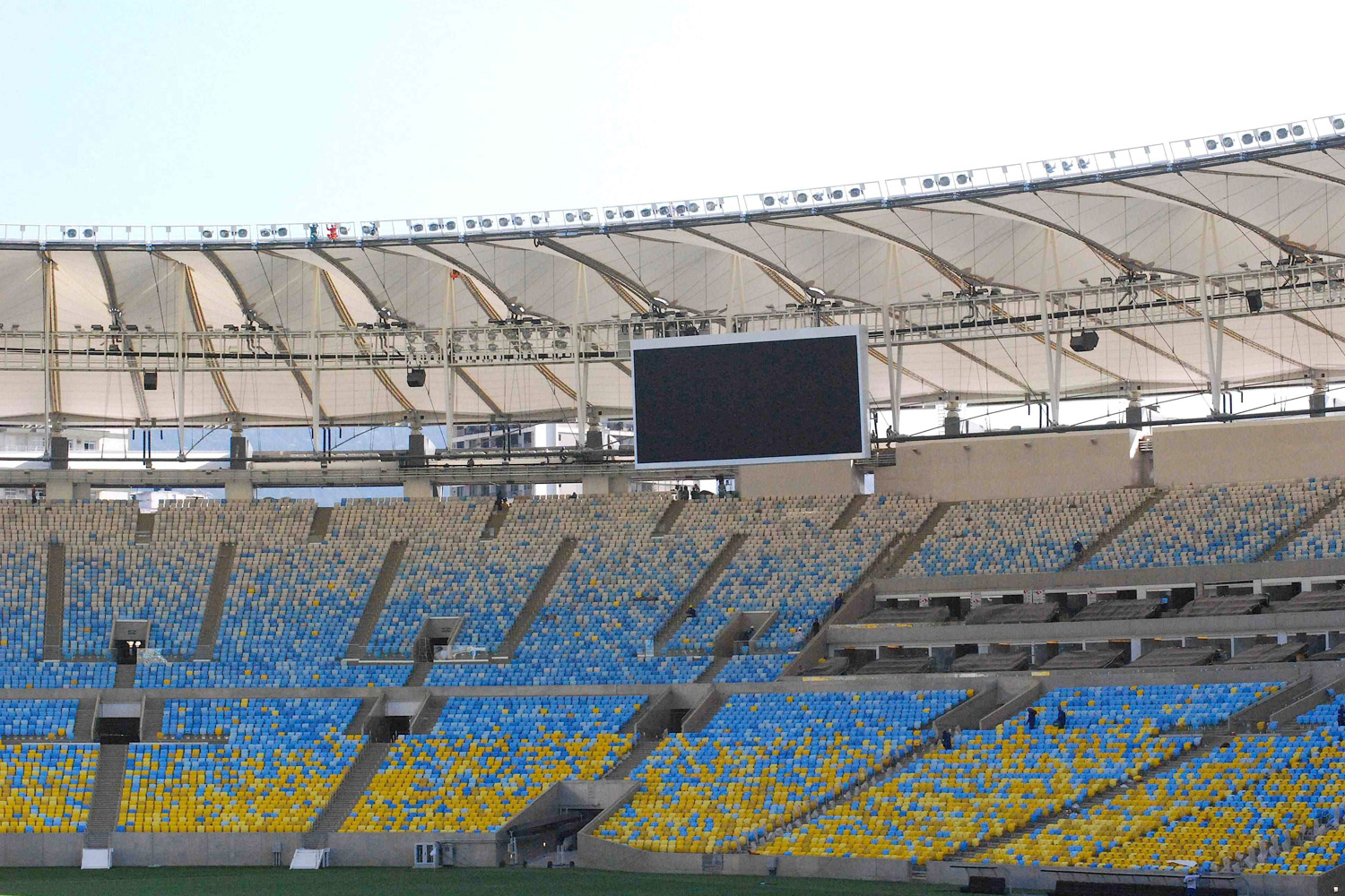 https://mdw-travel-data-us-east-1.s3.amazonaws.com/img/country/Brazil/Maracana-Stadium/img_03.jpg