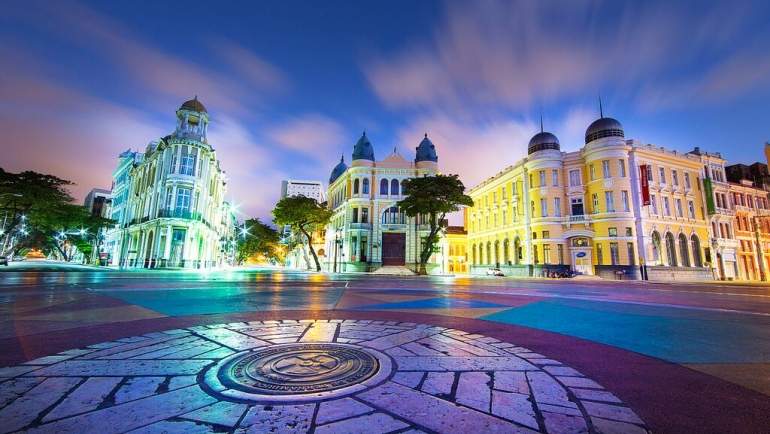 https://mdw-travel-data-us-east-1.s3.amazonaws.com/img/country/Brazil/Marco-Zero/img_02.jpg