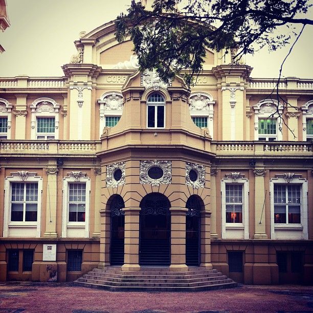 https://mdw-travel-data-us-east-1.s3.amazonaws.com/img/country/Brazil/Memorial-do-Rio-Grande-do-Sul/img_02.jpg