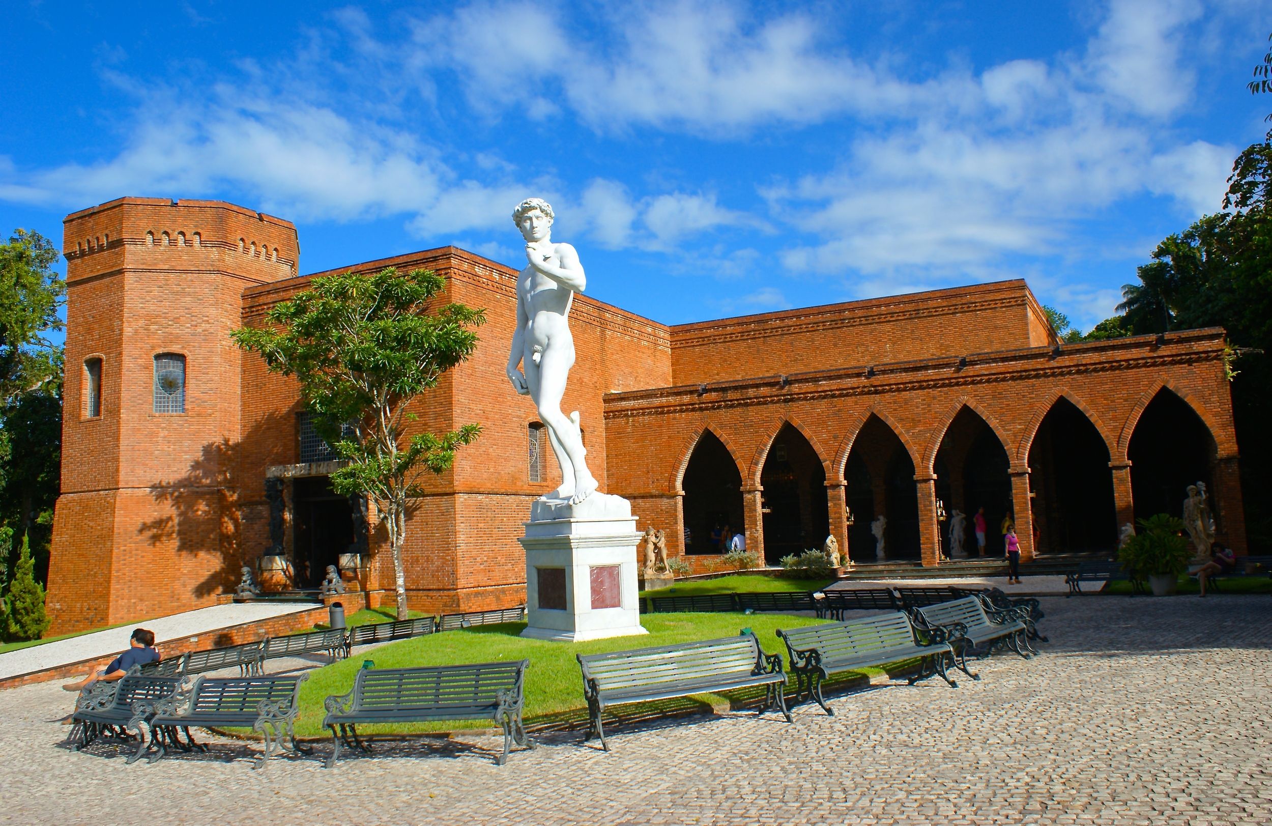 https://mdw-travel-data-us-east-1.s3.amazonaws.com/img/country/Brazil/Museu-da-Cidade-do-Recife/img_00.jpg