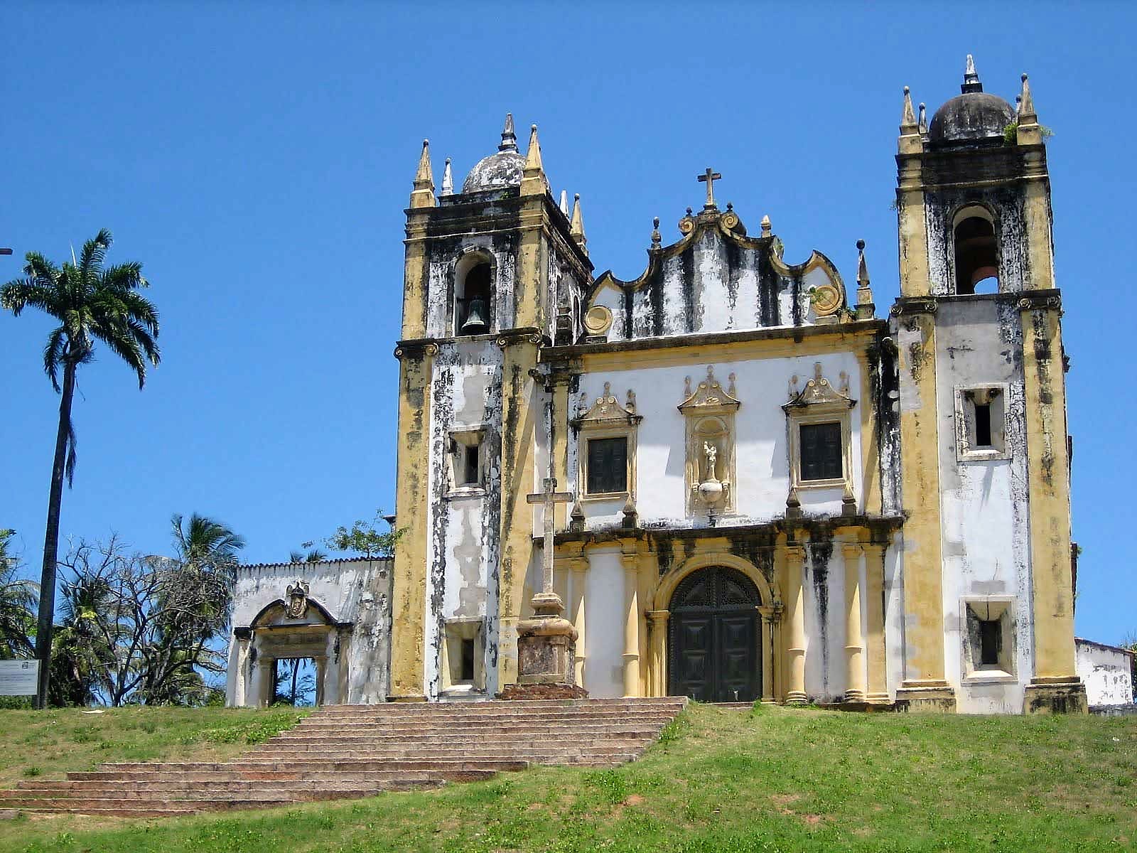 https://mdw-travel-data-us-east-1.s3.amazonaws.com/img/country/Brazil/Olinda-Historic-Center/img_03.jpg