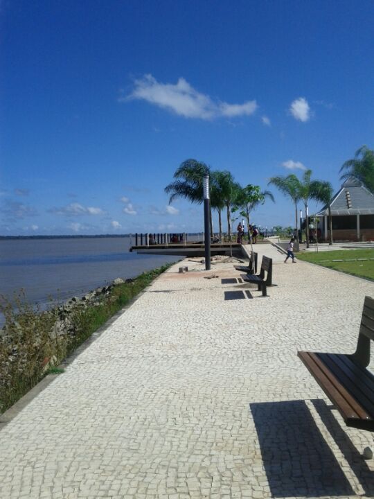 https://mdw-travel-data-us-east-1.s3.amazonaws.com/img/country/Brazil/Portal-da-Amazonia/img_03.jpg